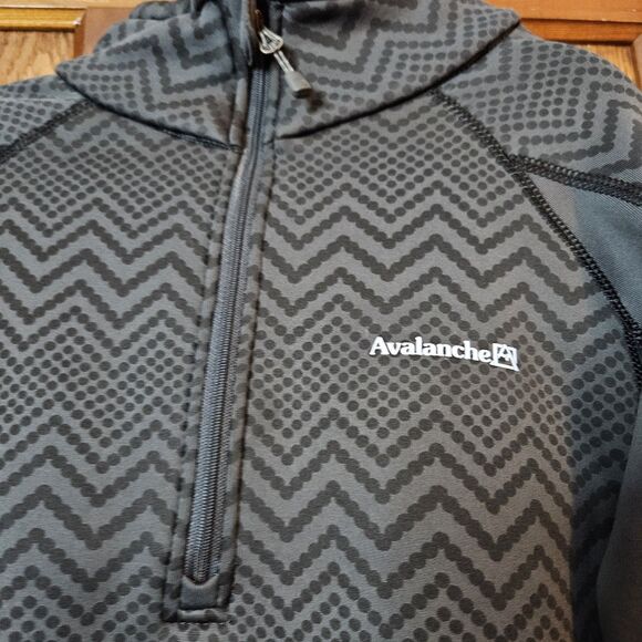 Avalanche Women's Chevron Quarter Zip Pullover Sweater, Gray, Size L, Cozy, EUC - Picture 8 of 8